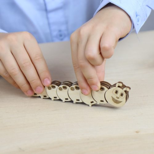 Wood&Hobby összeépíthető famodell - Hernyó